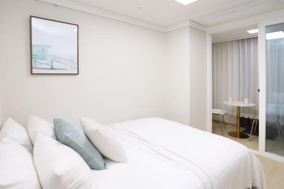 Apartment The Share Myeongdong Seoul Exterior foto